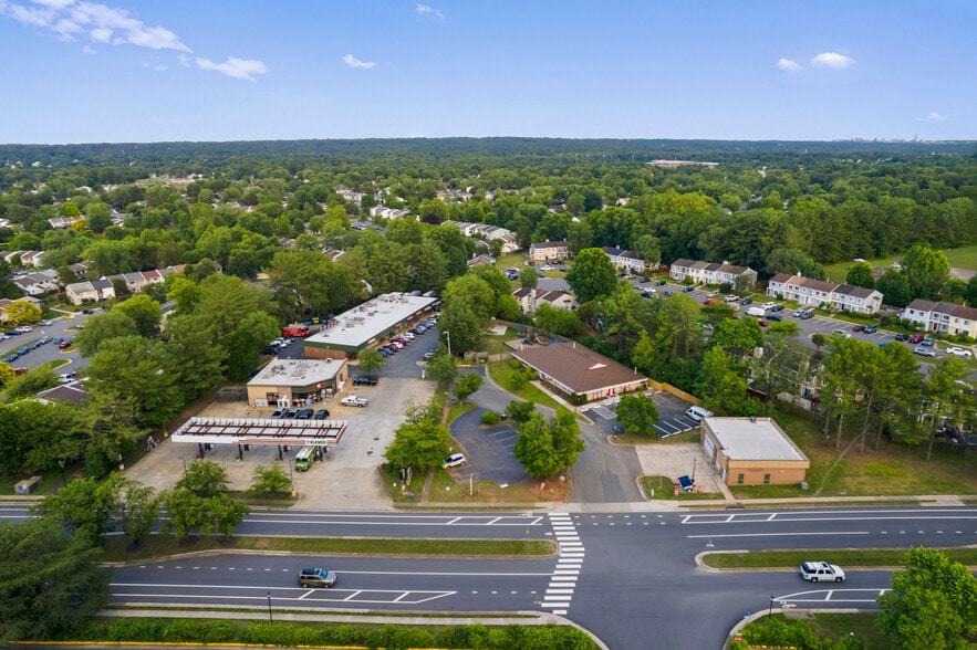 More Photos Of 83 Sugarland Run Dr, Sterling Daycare Center For Lease