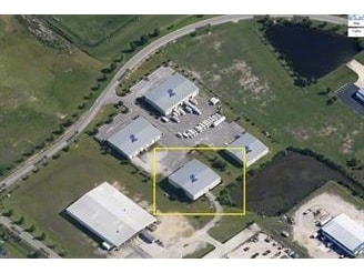 More Photos Of 444 Century Cir, Conway Warehouse For Lease