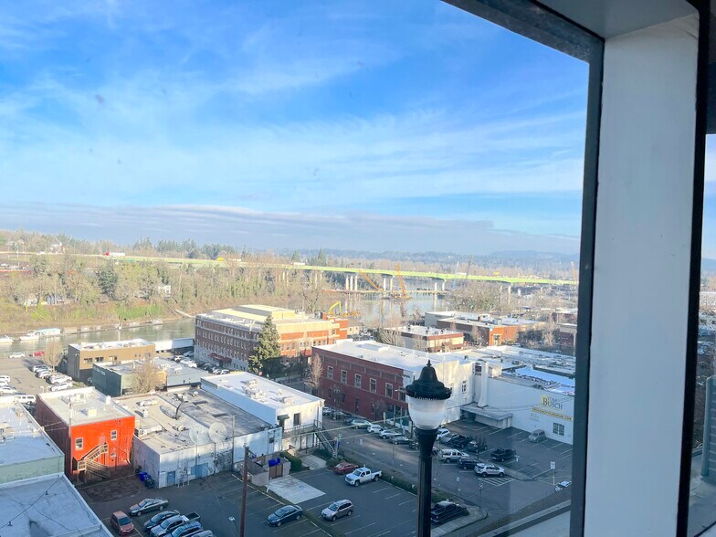 More Photos Of 617 High St, Oregon City Office For Lease