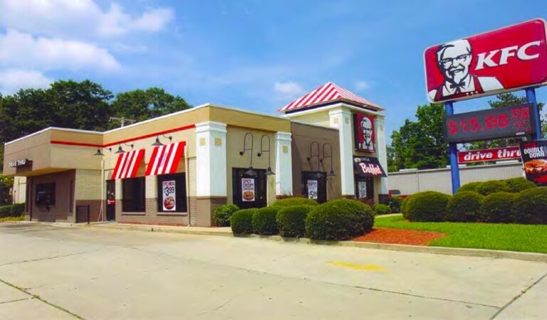 More Photos Of 225 Pinola Dr SE, Magee Fast Food For Sale