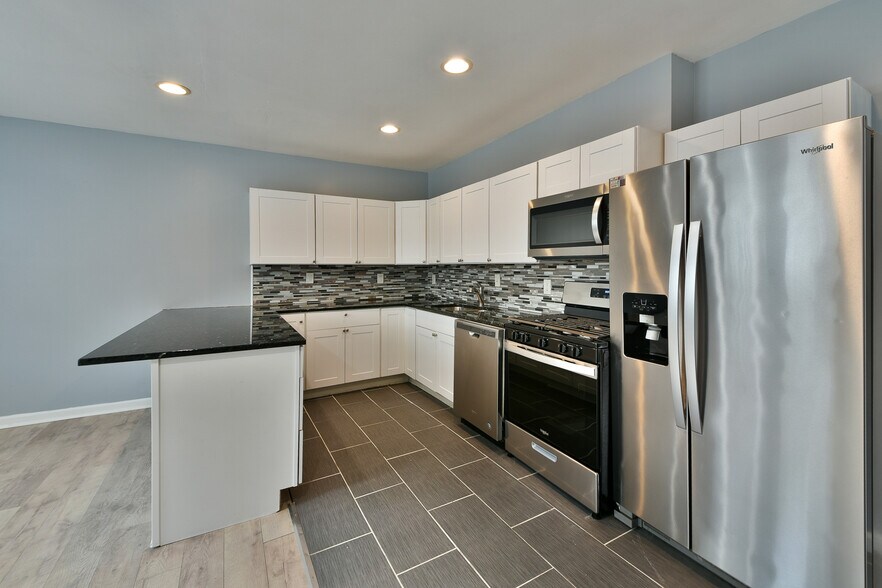 More Photos Of 2554 E Clearfield St, Philadelphia Multifamily For Sale