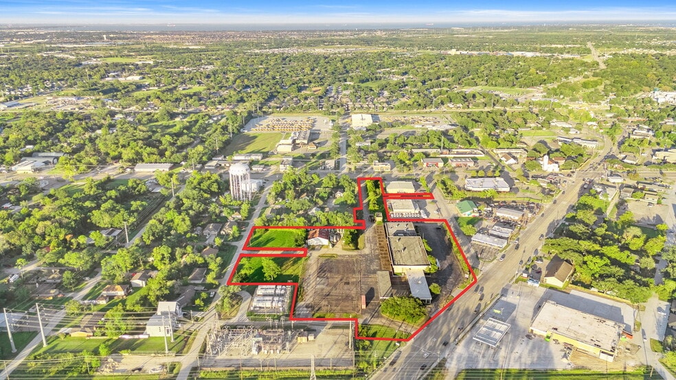 More Photos Of 3817 Venzi St, Dickinson Warehouse For Sale