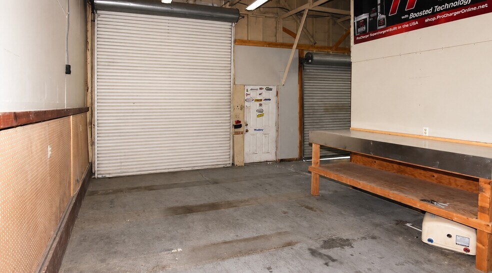 More Photos Of 35633 Highway 66, Daggett Warehouse For Sale