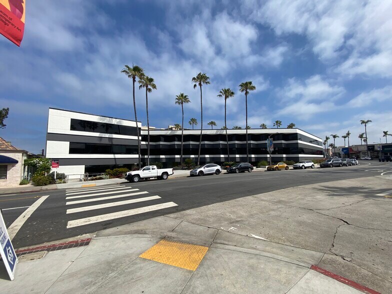 More Photos Of 888 Prospect St, La Jolla Office For Lease