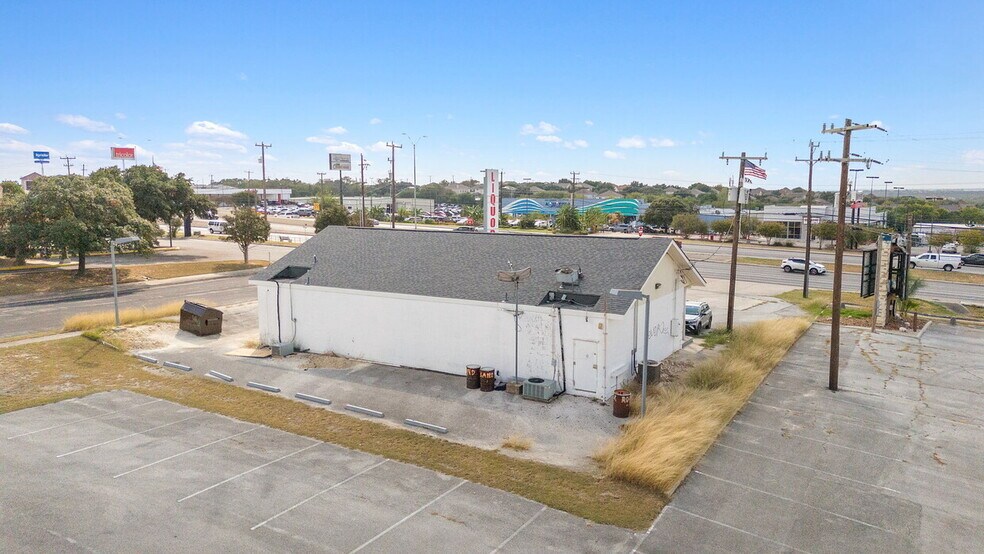More Photos Of 6325 Bandera Rd, San Antonio Convenience Store For Sale