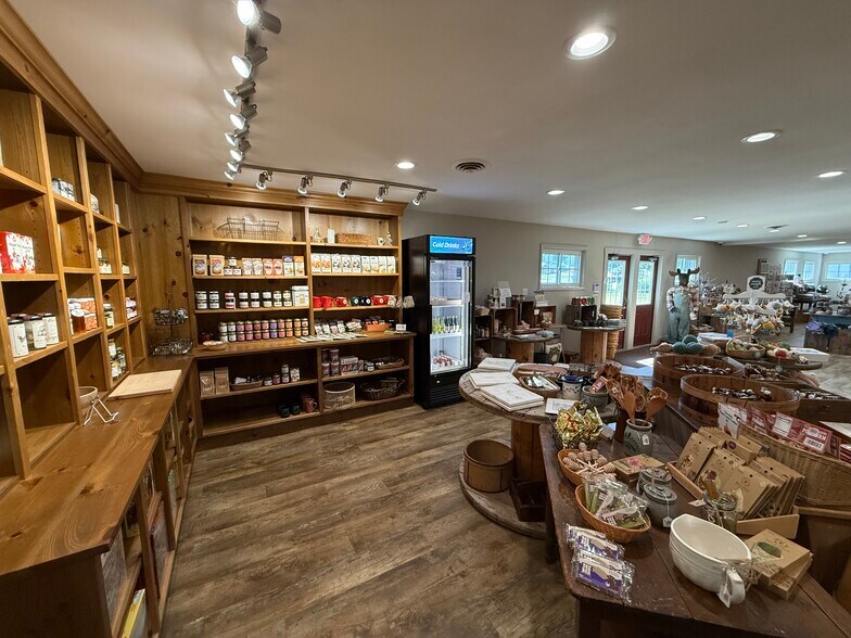 More Photos Of 4578 US Route 7, Pittsford Specialty For Sale