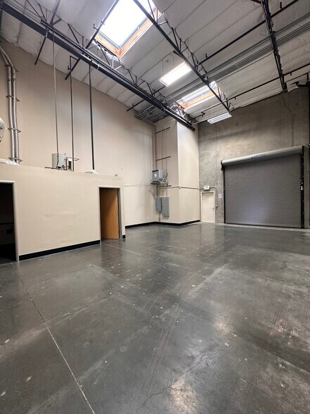 Primary Photo Of 425 Boulder Ct, Pleasanton Research And Development For Sale