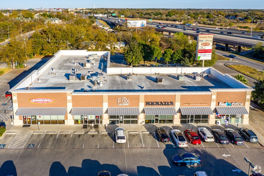 More Photos Of 280 N Business Ih 35, New Braunfels Unknown For Lease