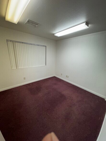 More Photos Of 144 E Washington Ave, Escondido Office Residential For Lease