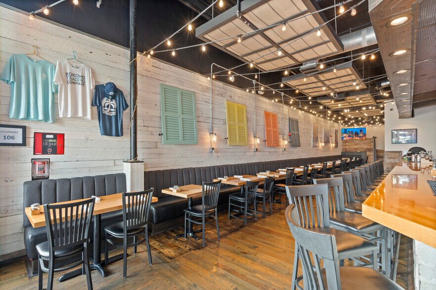 More Photos Of 158 Front St, Franklin Apartments For Sale