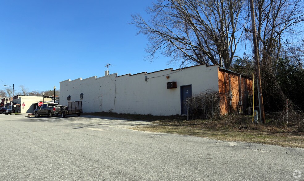 More Photos Of 280-295 W 3rd St, Swansea Storefront For Sale