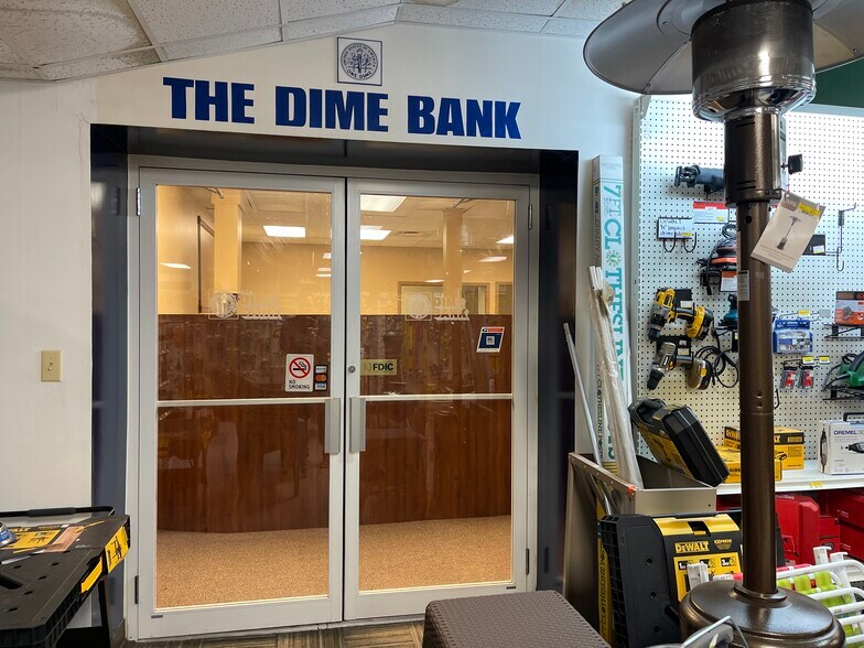 More Photos Of 1586 Route 507, Greentown Garden Center For Sale