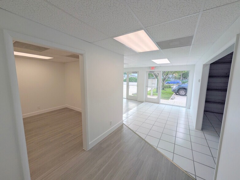 More Photos Of 6600 Georgia Ave, West Palm Beach Light Distribution For Lease