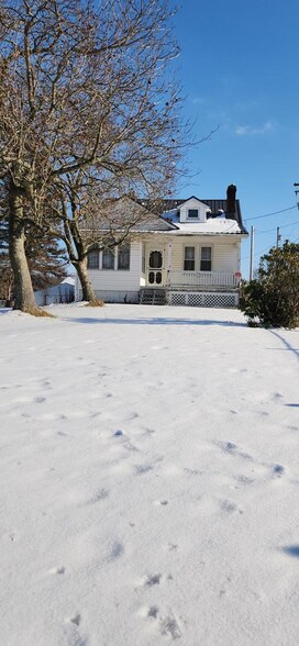 Primary Photo Of 125 Rockdale Rd, Follansbee Flex For Sale