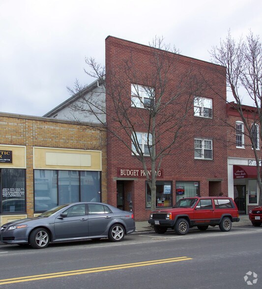 More Photos Of 40-42 Weir St, Taunton Storefront Retail Residential For Lease