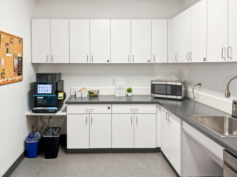 More Photos Of 19 W College Ave, Yardley Coworking Space
