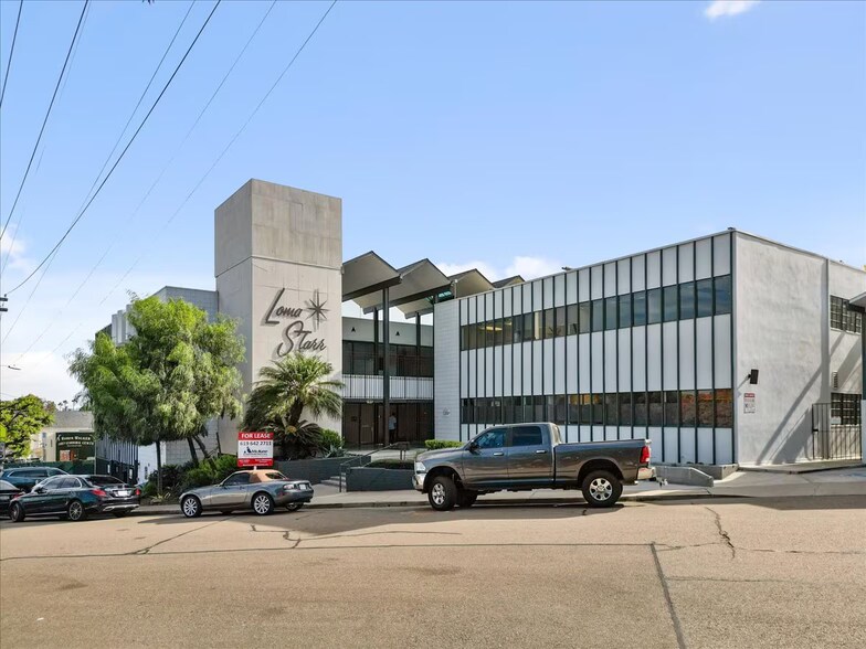 More Photos Of 3065 Rosecrans Pl, San Diego Loft Creative Space For Sale