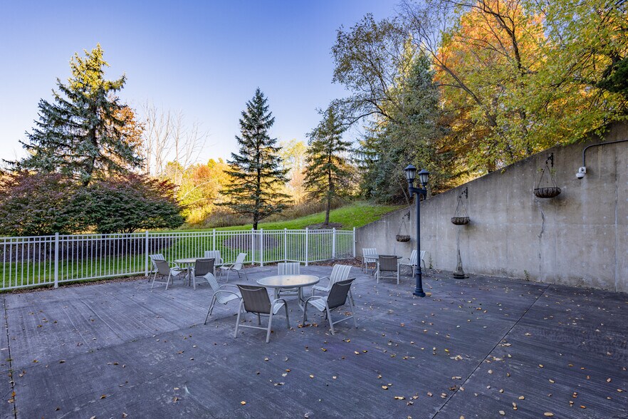 More Photos Of ,  Office For Sale