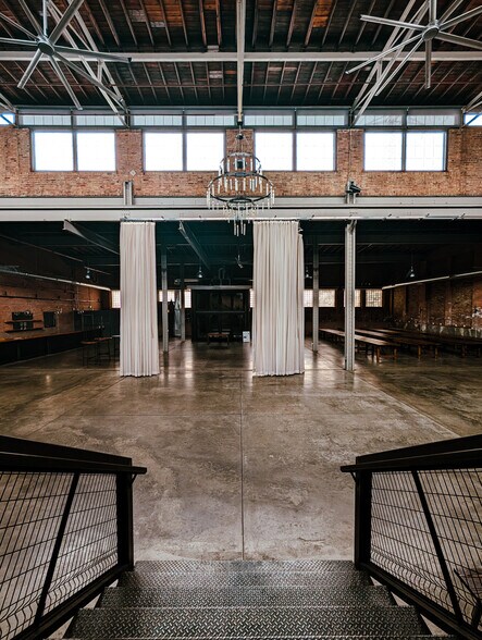 More Photos Of , Chicago Unknown For Sale