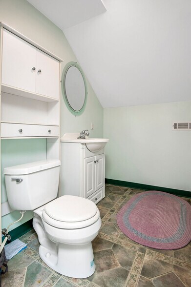 More Photos Of 43 Office Park Dr, Jacksonville Medical For Lease