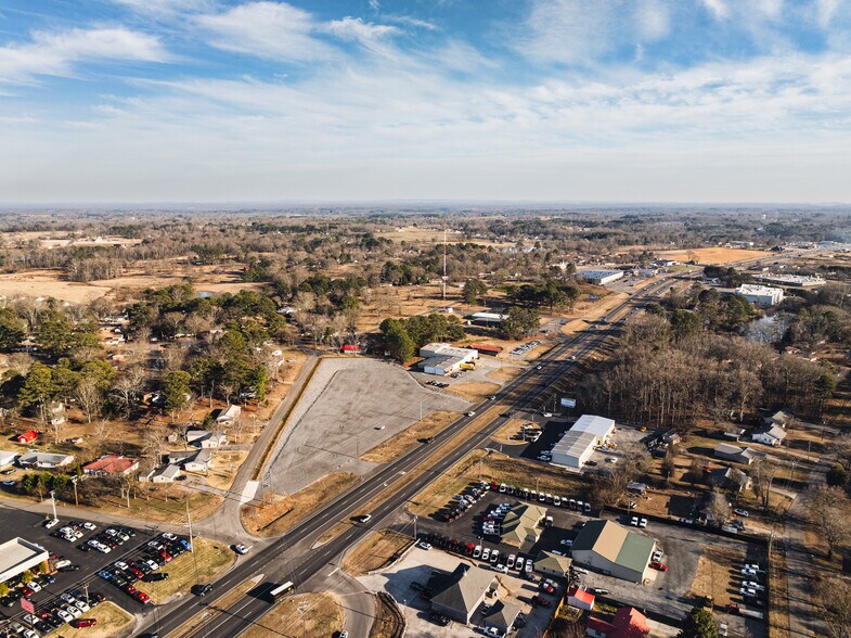 More Photos Of 3936 US Highway 431, Albertville Land For Sale