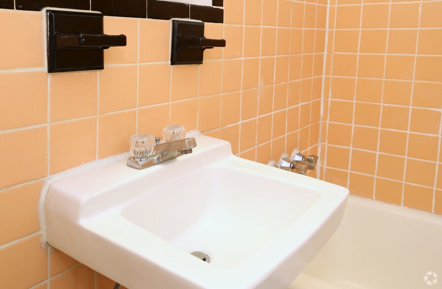 More Photos Of 600-628 Asylum Ave, Hartford Apartments For Lease