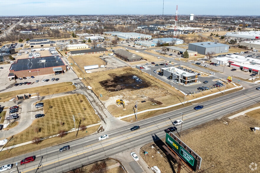 More Photos Of 1350 Blairs Ferry Rd NE, Cedar Rapids Land For Lease
