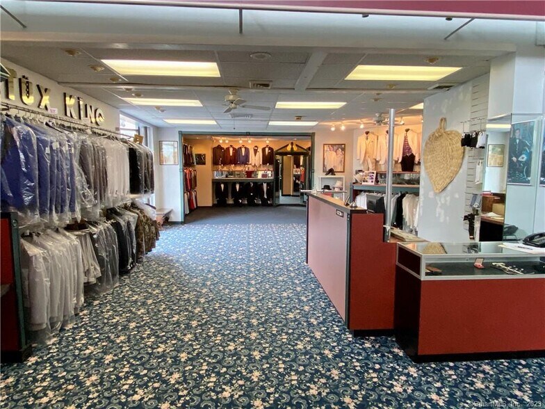 More Photos Of 295 Talcottville Rd, Vernon Storefront Retail Office For Sale