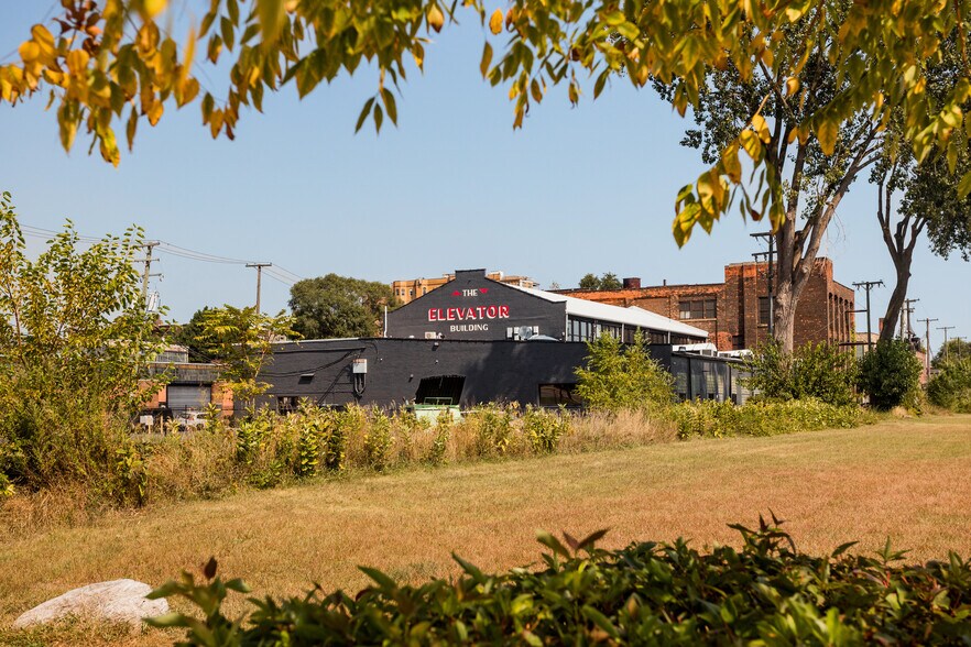 More Photos Of 1938 Franklin St, Detroit Loft Creative Space For Sale