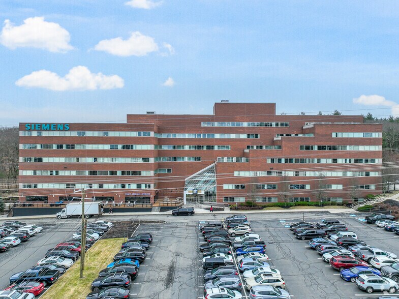 More Photos Of 200 Fifth Ave, Waltham Office For Lease