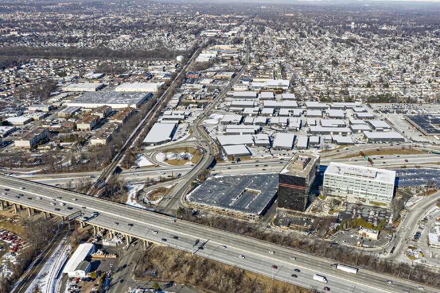 More Photos Of 280 N Midland Ave, Saddle Brook Land For Lease