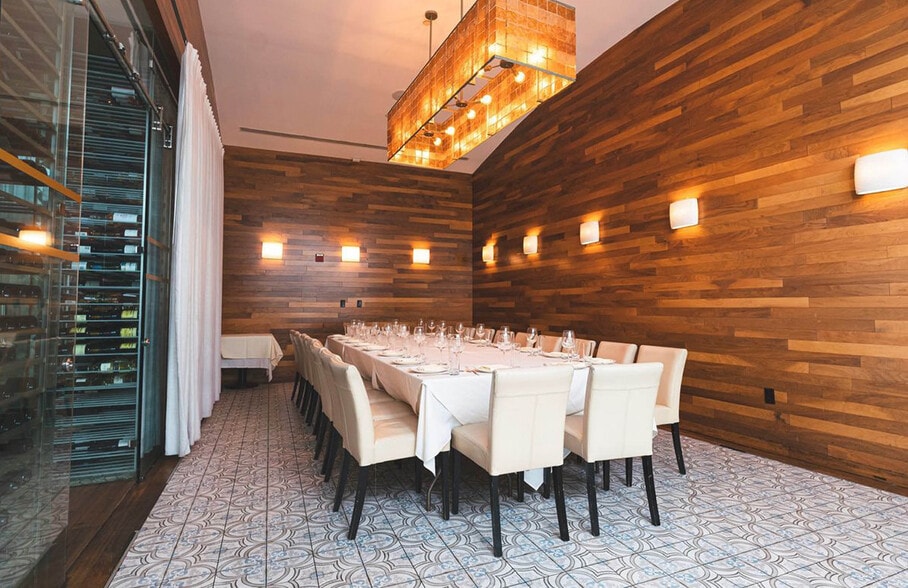 More Photos Of 1043 Northern Blvd, Roslyn Restaurant For Sale