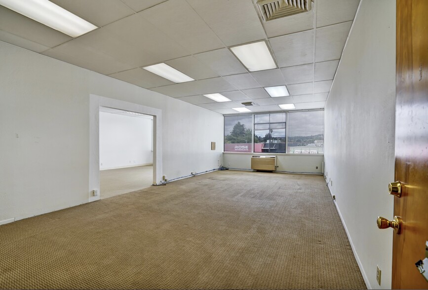 More Photos Of 2811 Castro Valley Blvd, Castro Valley Office Residential For Sale