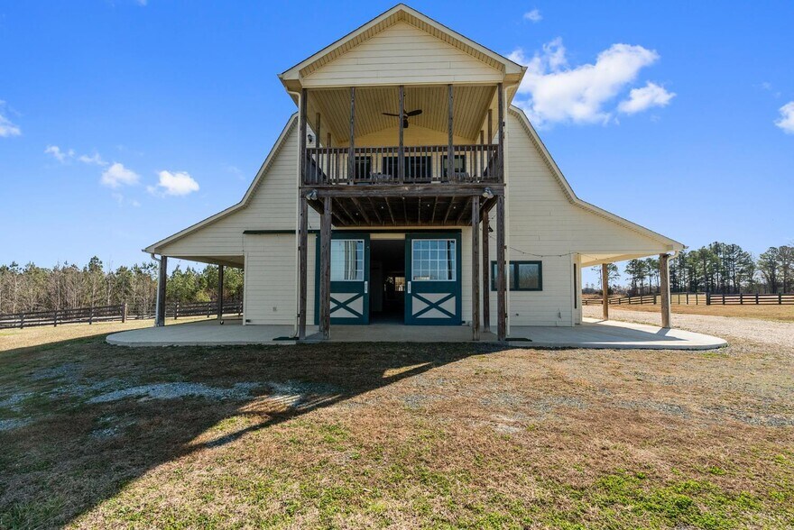 More Photos Of 1433 Piney Mountain Rd, Appomattox Specialty For Sale