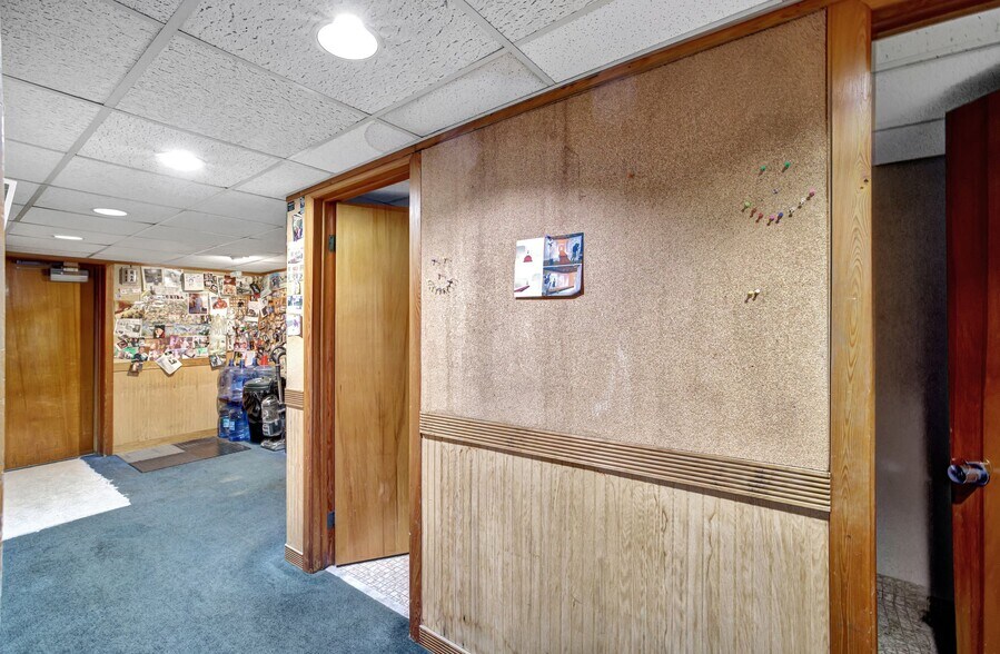 More Photos Of 15221 NE 21st Ave, Miami Warehouse For Sale