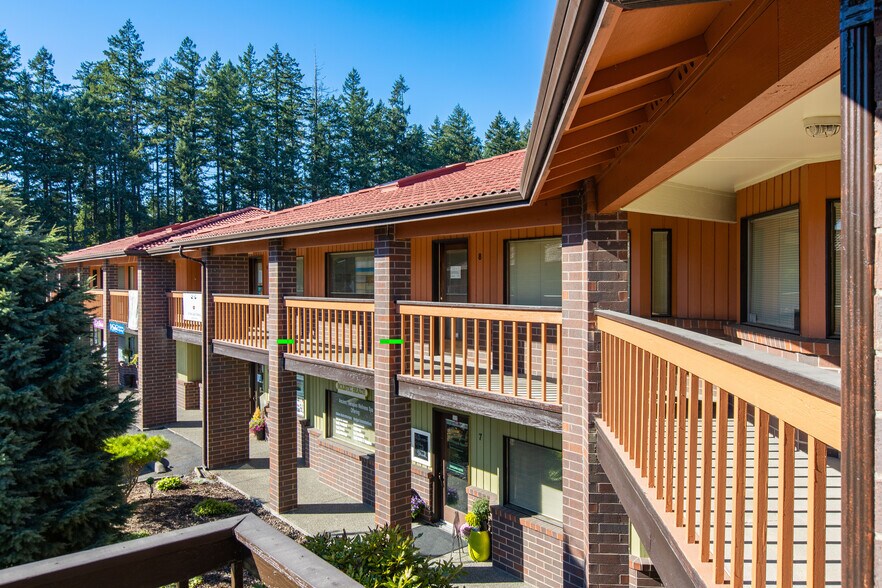 More Photos Of 18407 Pacific Ave S, Spanaway Office For Lease