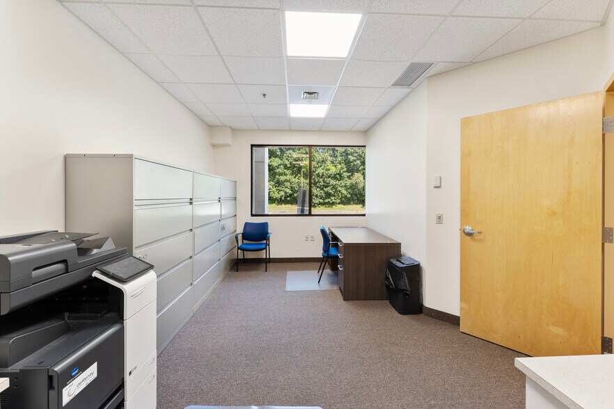 More Photos Of 265 Benton Dr, East Longmeadow Medical For Sale