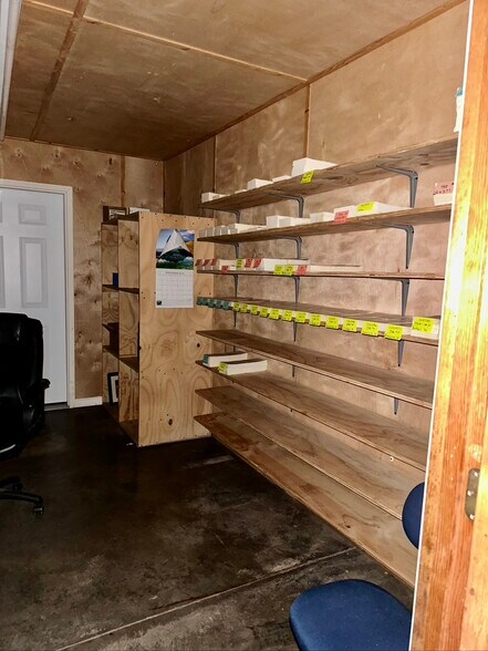 More Photos Of 131 S Varnell Rd, Tunnel Hill Distribution For Sale