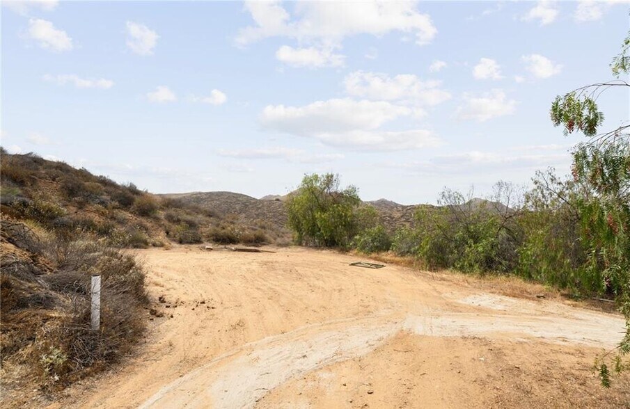 More Photos Of 23900 Fellow Way, Perris Land For Sale