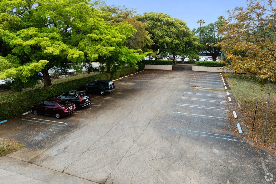 More Photos Of , Coral Springs General Retail For Sale