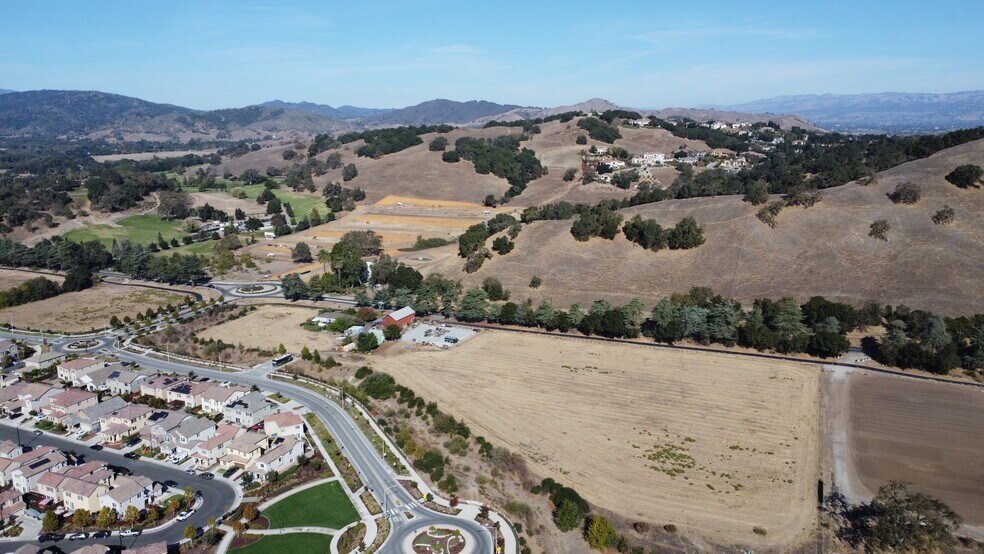 More Photos Of 2480 Hecker Pass Hwy, Gilroy Land For Sale