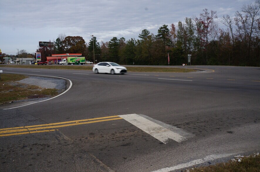 More Photos Of 33922 US Highway 280, Childersburg General Retail For Sale