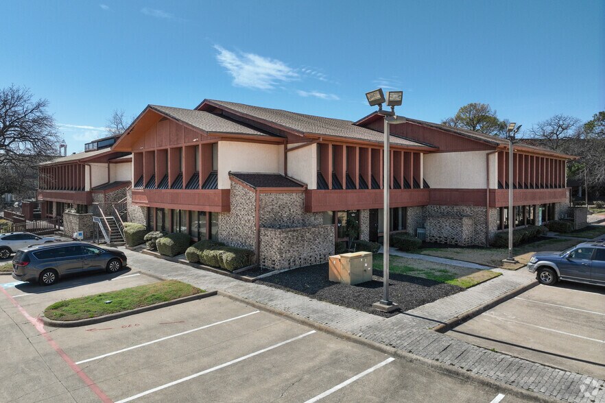 Primary Photo Of 1170 Corporate Dr W, Arlington Office For Lease