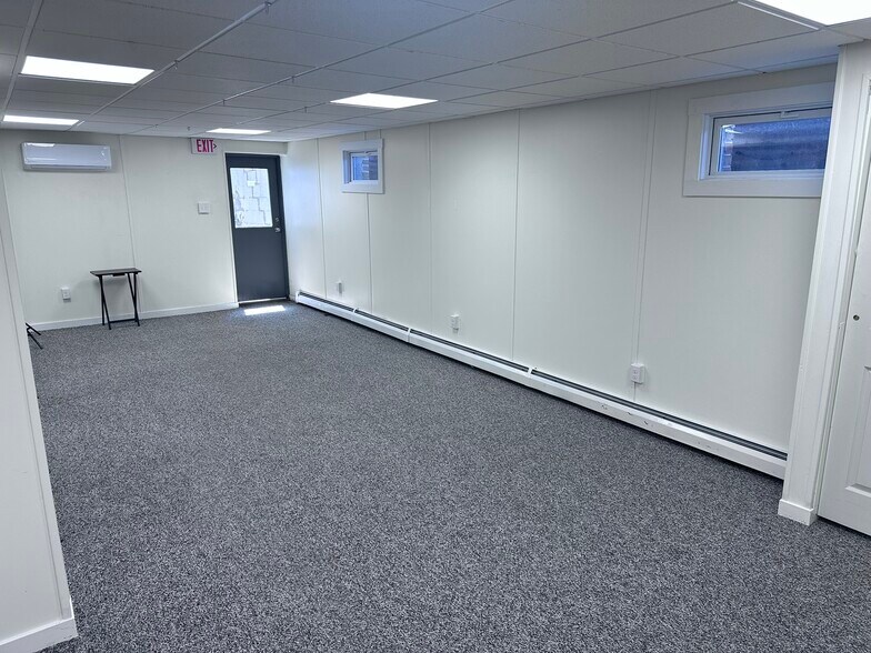 More Photos Of 900 E Philadelphia Ave, Boyertown Office For Lease