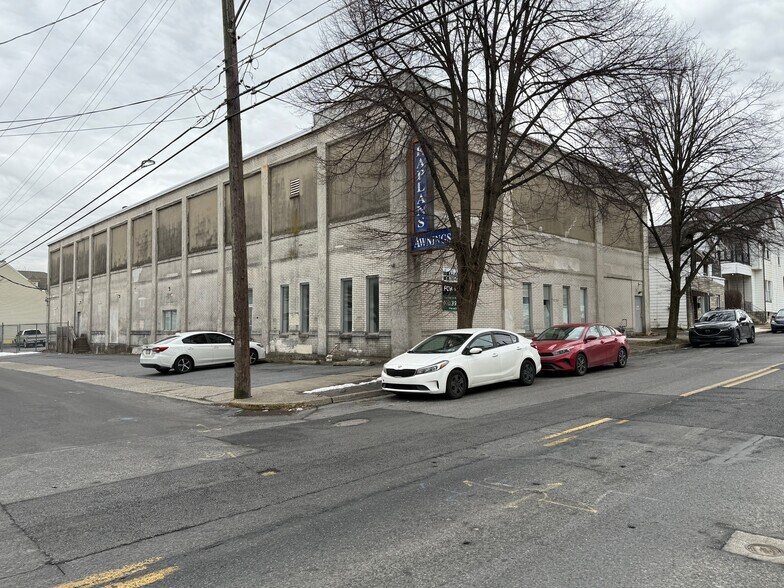 More Photos Of 1298 Spruce St, Easton Light Manufacturing For Lease