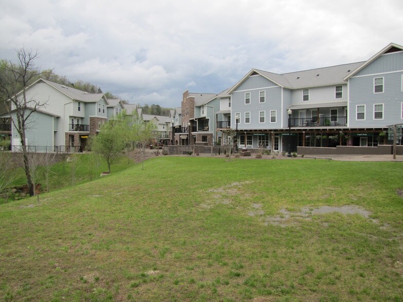 More Photos Of 849 Glades Rd, Gatlinburg Specialty For Sale