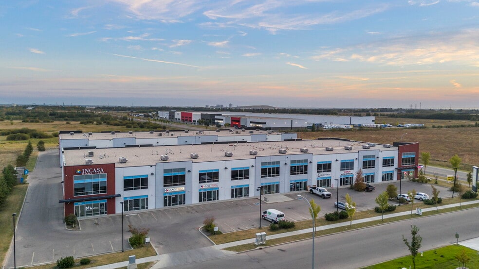 More Photos Of 14165-14185 162 Ave NW, Edmonton Showroom For Lease