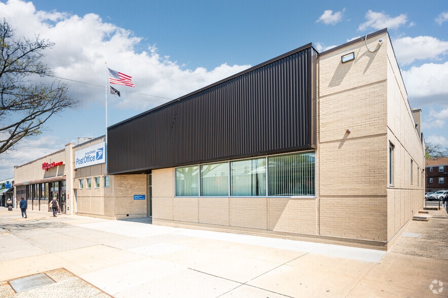 More Photos Of 6101-6147 Springfield Blvd, Oakland Gardens General Retail For Lease