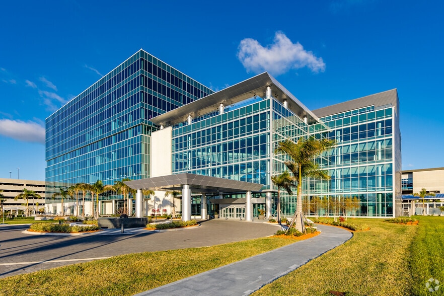 Primary Photo Of 5411 SkyCenter Dr, Tampa Office For Lease