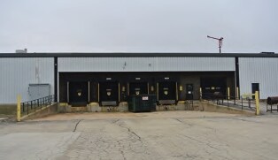 More Photos Of 1333 S Schoolhouse Rd, New Lenox Warehouse For Lease
